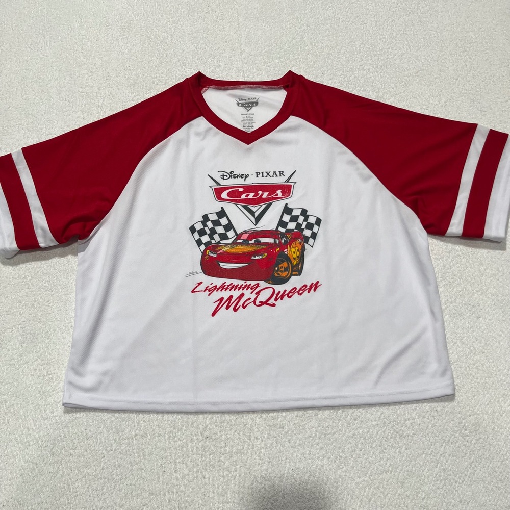 BRAND NEW!! Disney Pixar Cars Lightning McQueen Sports Jersey - Size: XL/TG